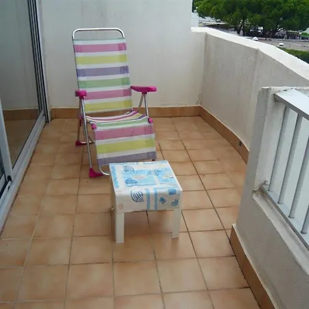 2 Pieces + Avec Climatisation - Port Camargue - Fr-1-731-83 Apartment